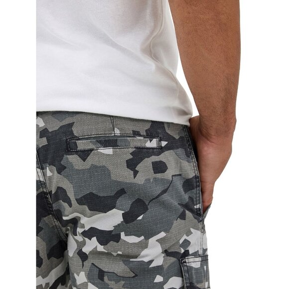 Wrangler Men's and Big Men's Stretch Cargo Shorts, Size 42, 10” inseam, Relaxed - Picture 5 of 5